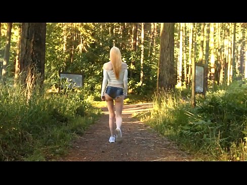 ❤️ Vacker kvinna rör sig långsamt, inte nakenvideo ❌ Pornvideo at sv.pornjk.ru ️❤